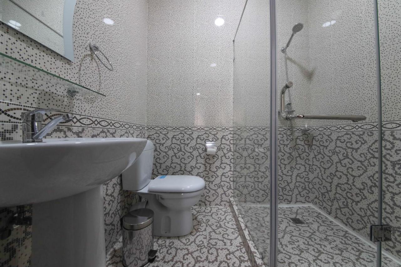 Hotel Globus Taszkent Zewnętrze zdjęcie