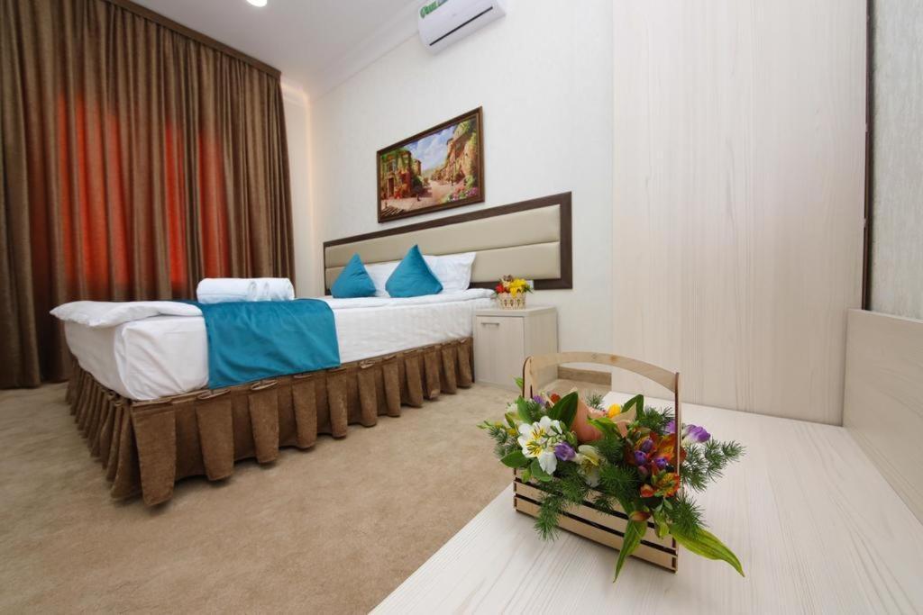 Hotel Globus Taszkent Zewnętrze zdjęcie
